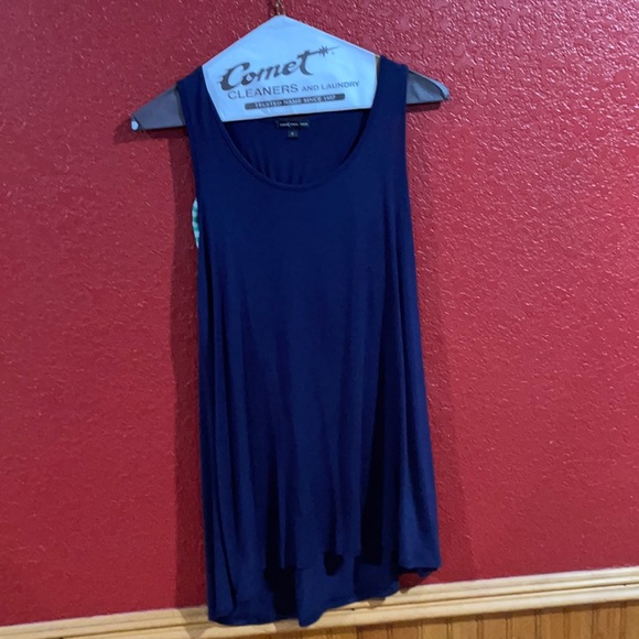 Tops - Mm flowy tank top